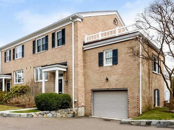 205 Main, Unit 36, New Canaan, CT 06840