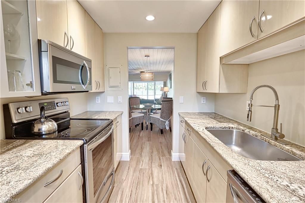 820 Ketch Dr , Unit 3, Naples, FL 34103 Photo