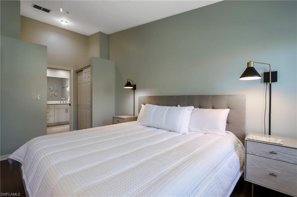 2585 Old Groves Rd , Unit L203, Naples, FL 34109 Photo