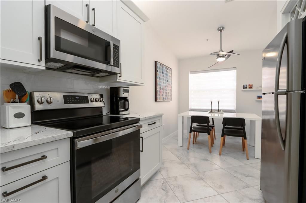 2585 Old Groves Rd , Unit L203, Naples, FL 34109 Photo