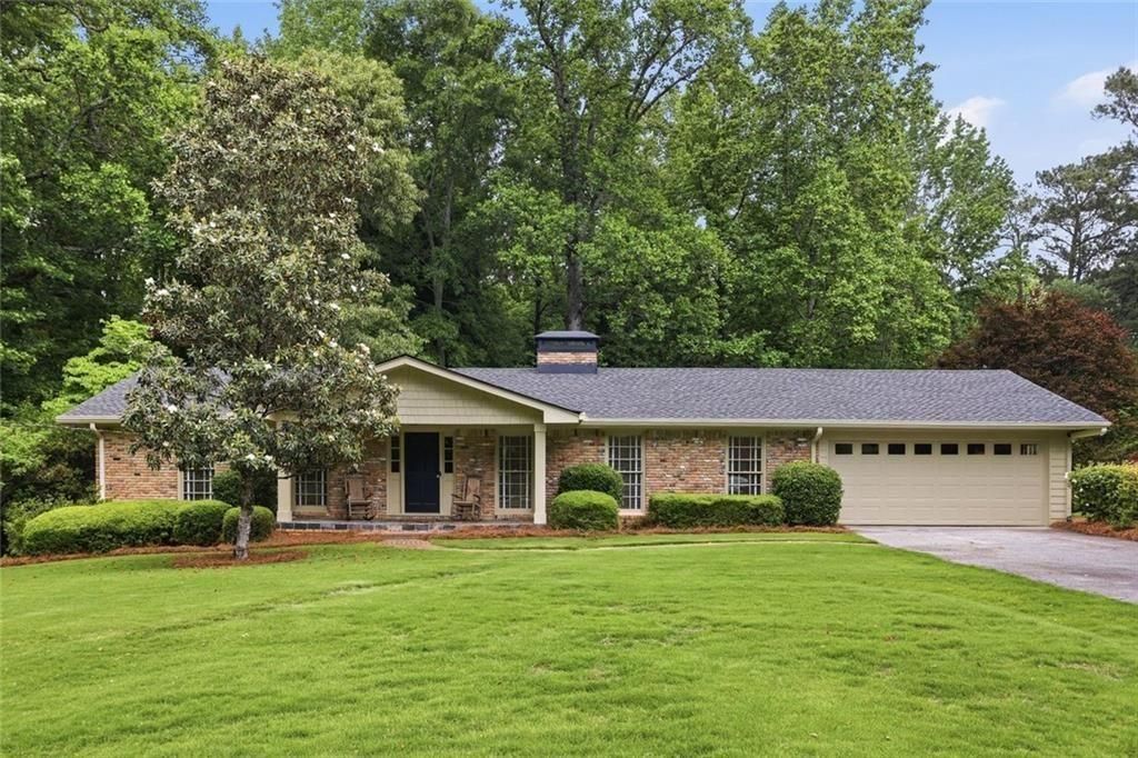 7265 Thornhill Lane Ne, Atlanta, GA 30328 Main Photo