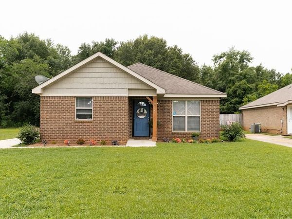 9127 Park Avenue , Semmes, AL 36575