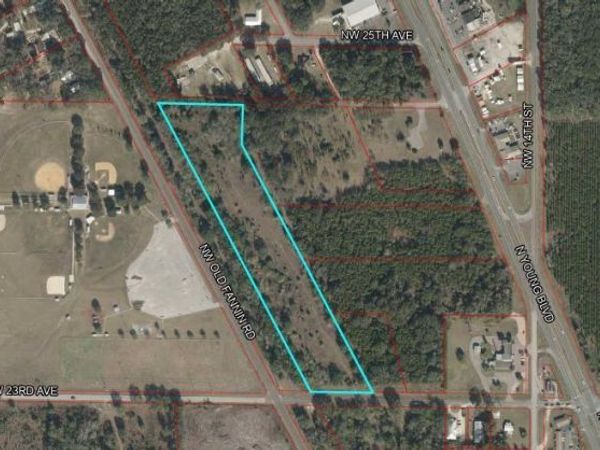 12151 NW Old Fannin Rd, Chiefland, FL 32626