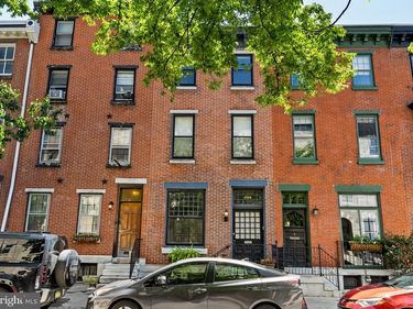 2226 LOCUST STREET, PHILADELPHIA, PA 19103
