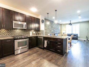 2203 RICHMOND HIGHWAY, Unit 101, ALEXANDRIA, VA 22301
