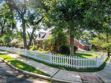 740 UPLAND PLACE , ALEXANDRIA, VA 22314