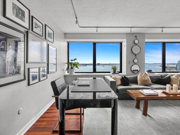 65 East India Row, Unit 16E, Boston, MA 02110