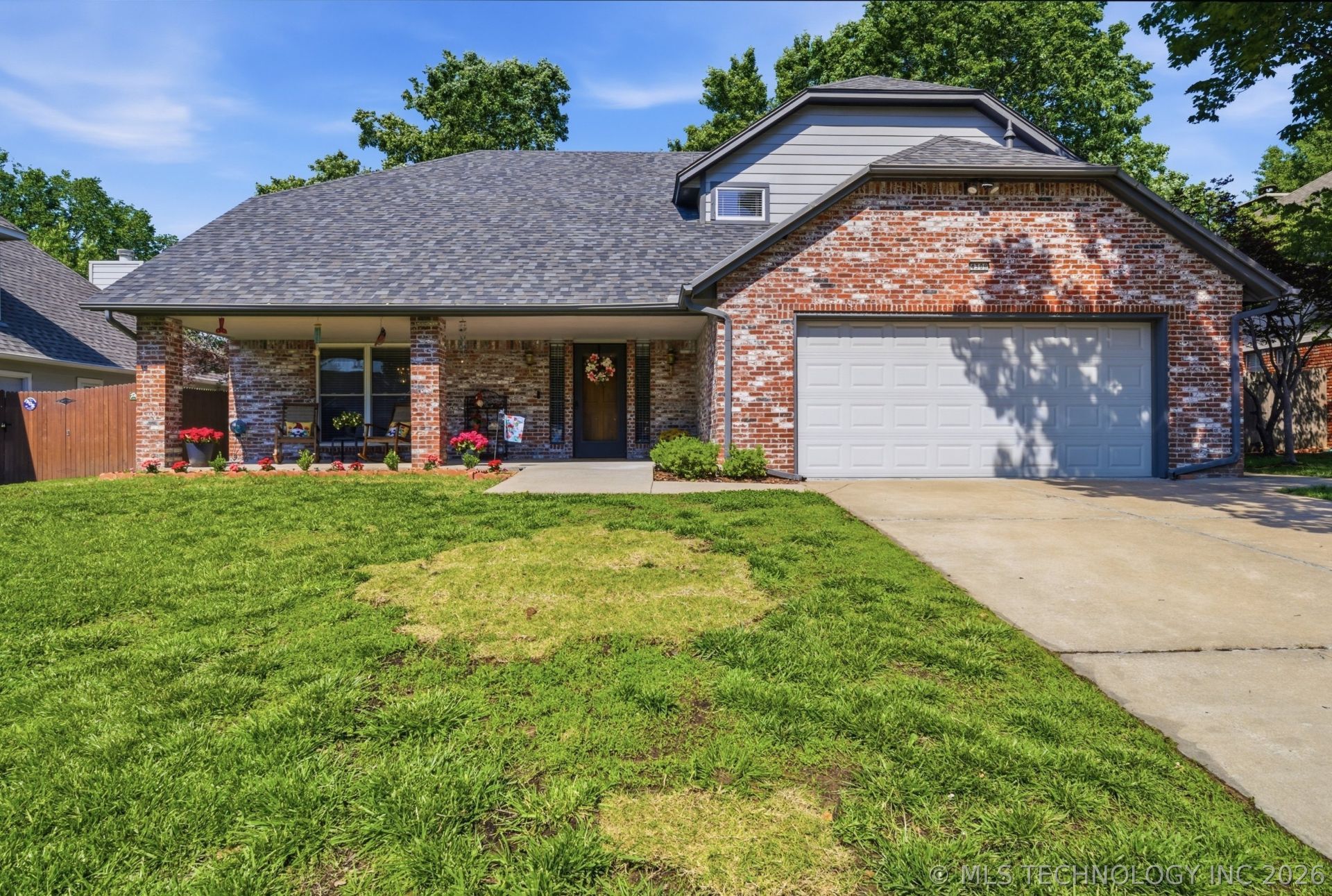 4308 S Chestnut Avenue, Broken Arrow, OK 74011 Main Photo
