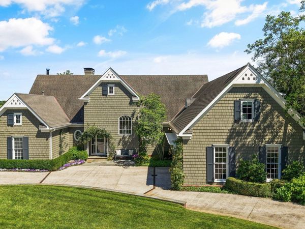 3410 Lake View Drive, Knoxville, TN 37919