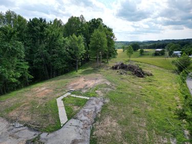 1879 Eatontown Rd , Corbin, KY 40701