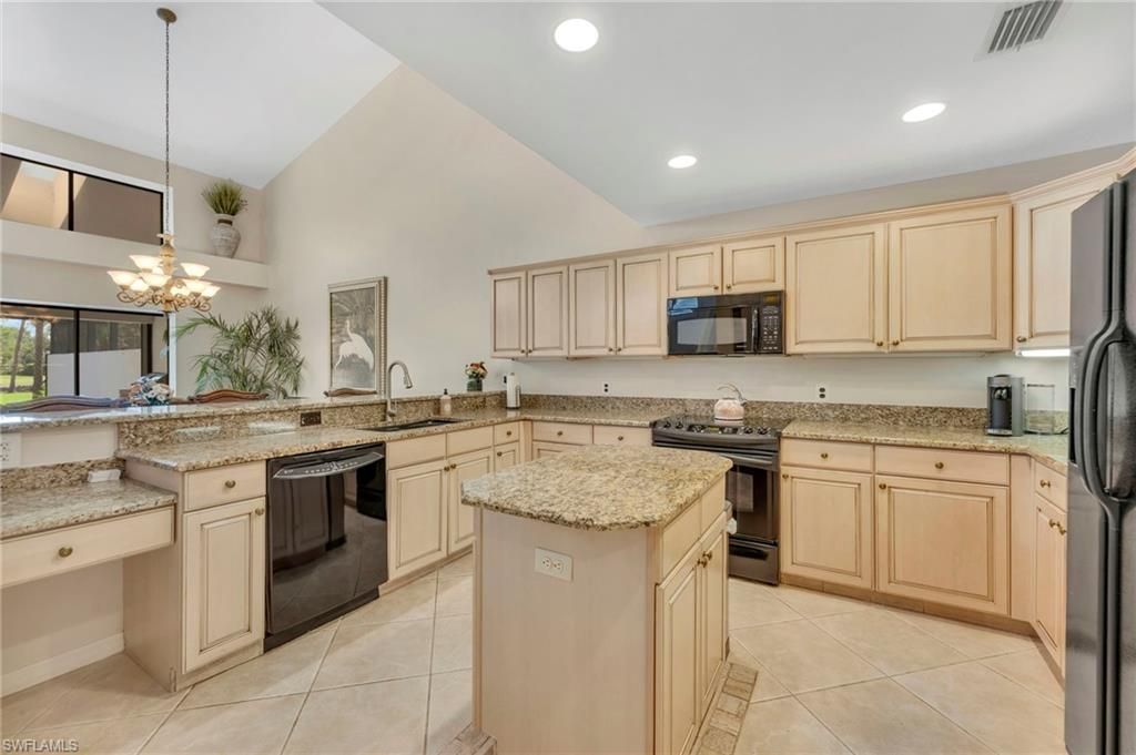 152 Cypress View Dr , Unit C25, Naples, FL 34113 Photo