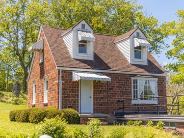 60 Bassel Addition Road, Clarksburg, WV 26301