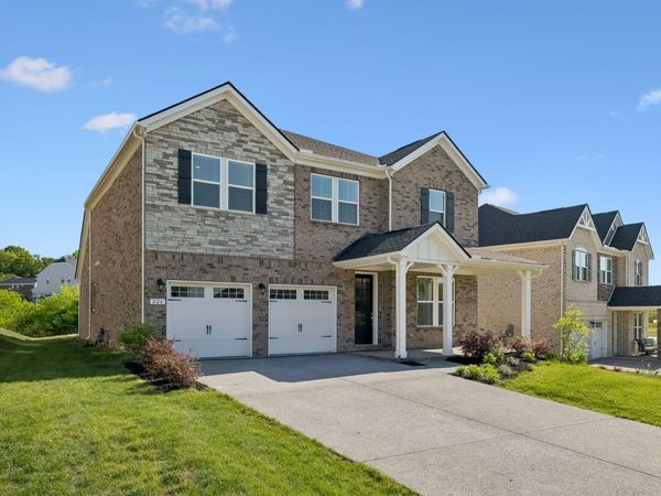 226 Pin High Dr , Mount Juliet, TN 37122