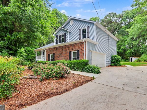 305 Daileys Plantation Drive, Mcdonough, GA 30253