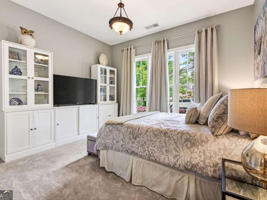 Property Image 40