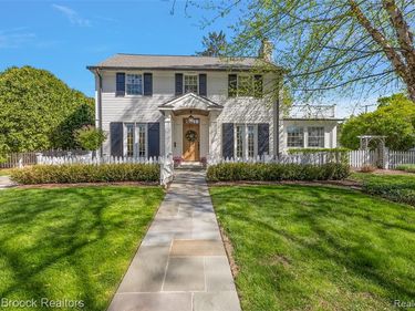 1259 Dorchester Road, Birmingham, MI 48009