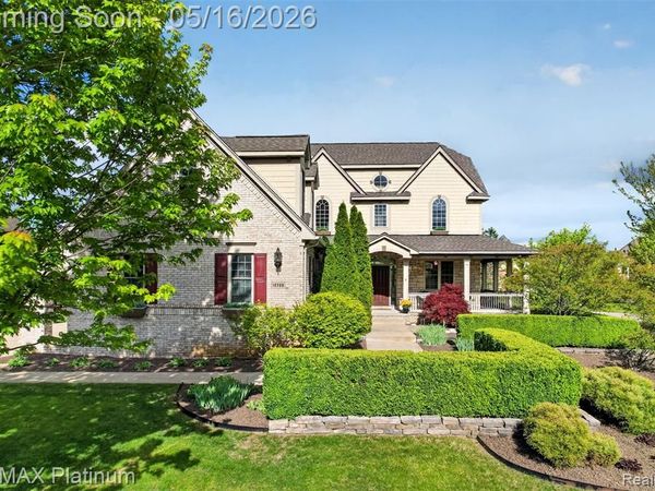 10709 Stoney Point Drive, Green Oak Twp, MI 48178