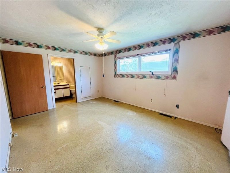 723 Trotter Lane , Berea, OH 44017 Photo 17