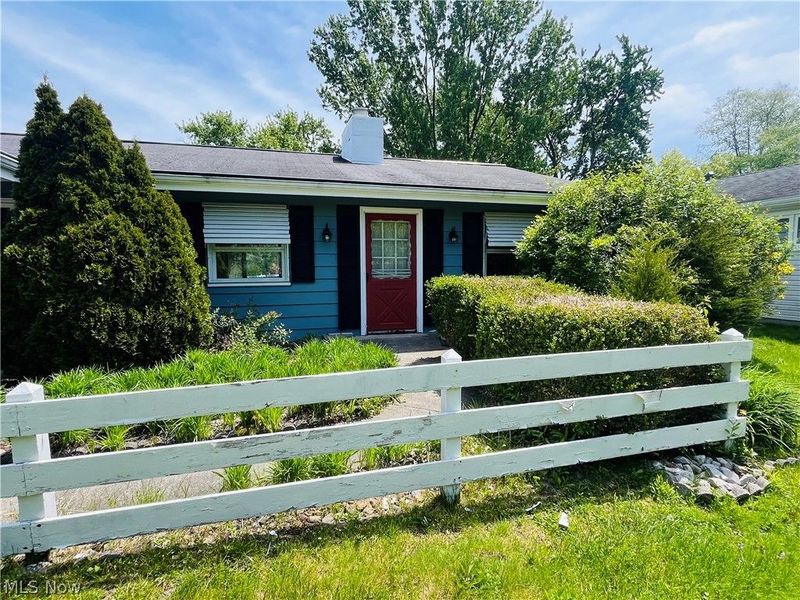 723 Trotter Lane , Berea, OH 44017 Photo 2