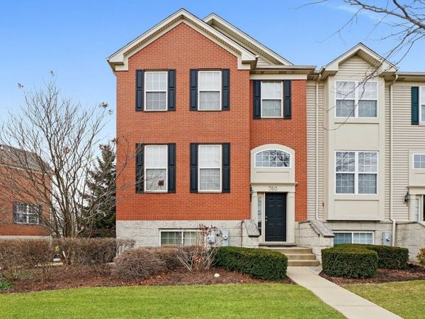 760 Lambert Lane , Unit 96-1, Bartlett, IL 60103