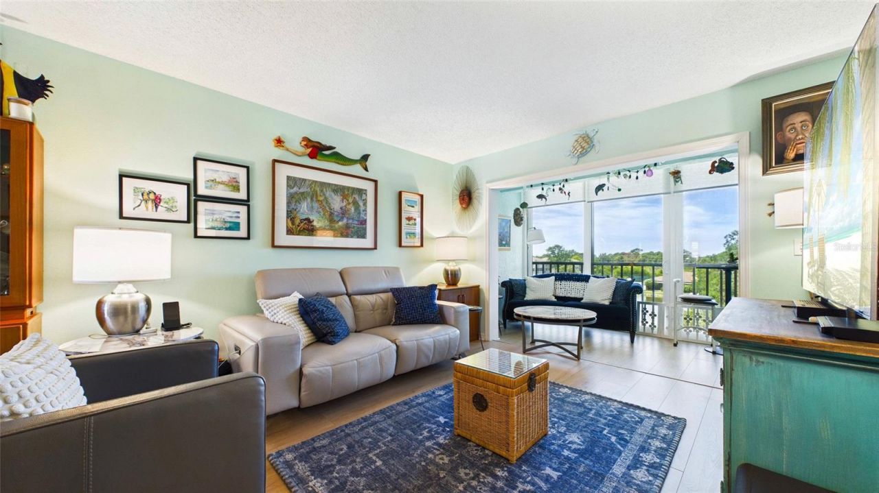 5775 Park Street N, Unit 410, Saint Petersburg, FL 33709 Photo