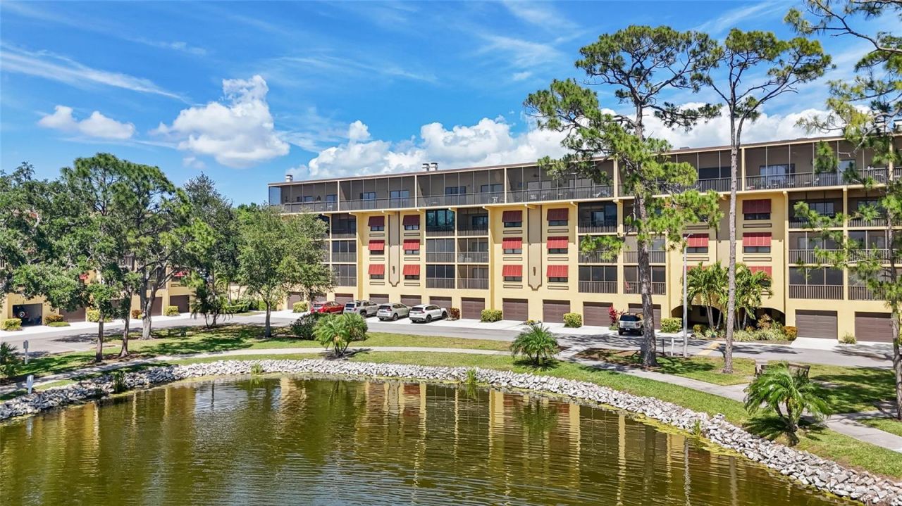 5775 Park Street N, Unit 410, Saint Petersburg, FL 33709 Photo