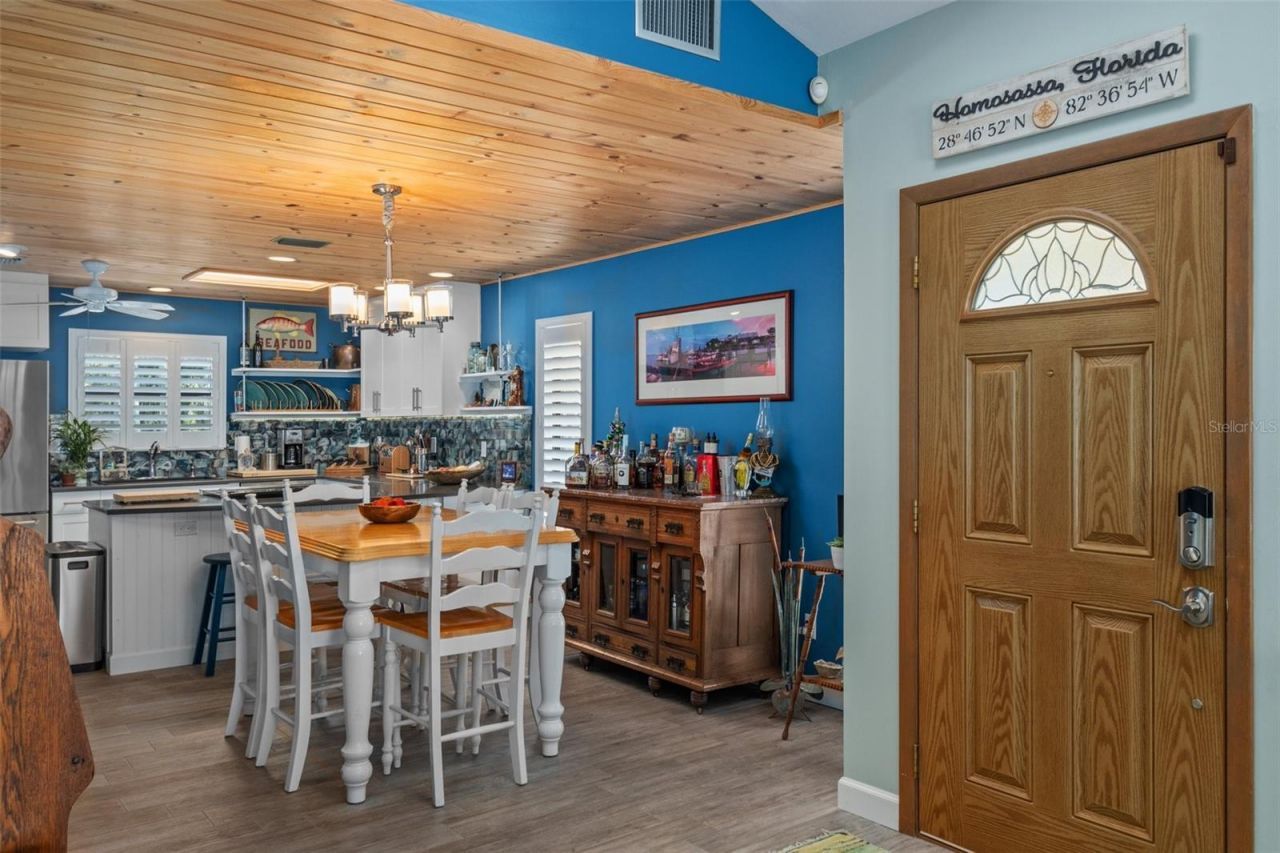 5248 S Riverview Circle , Homosassa, FL 34448 Photo