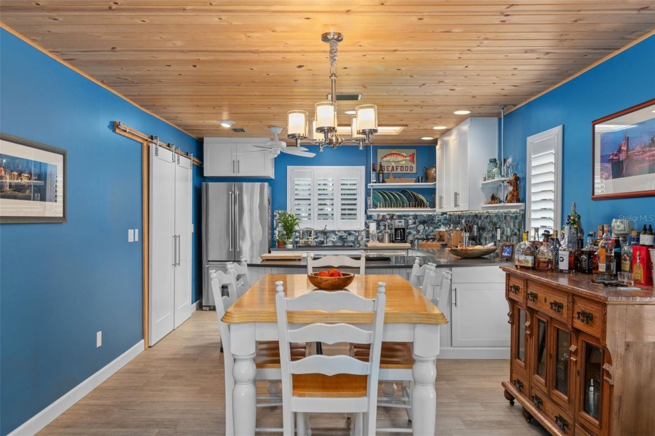 5248 S Riverview Circle , Homosassa, FL 34448 Photo