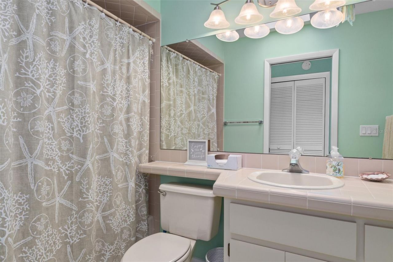 5248 S Riverview Circle , Homosassa, FL 34448 Photo