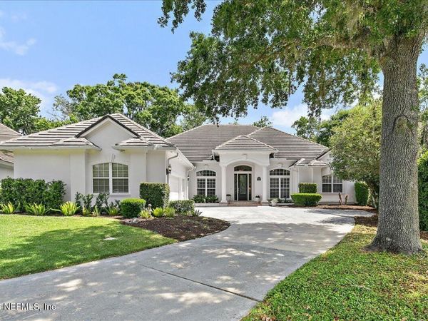 124 HAVERHILL Drive, Ponte Vedra Beach, FL 32082
