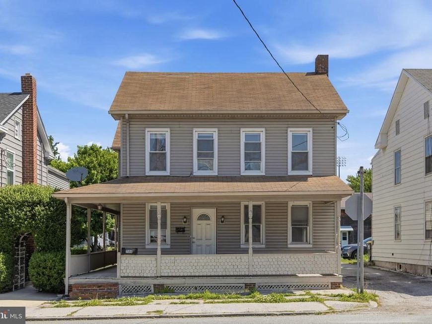 586 Baltimore Street, Hanover, PA 17331 Main Photo