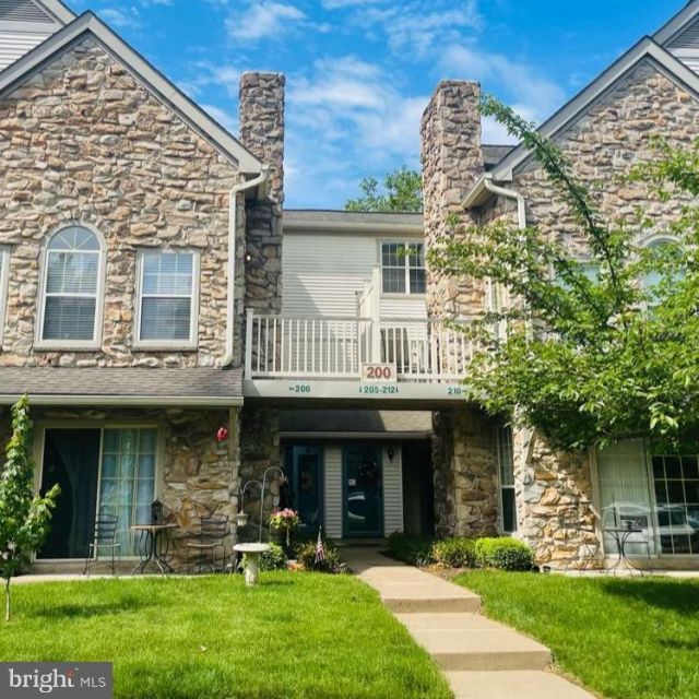 206 Remington Court, Chalfont, PA 18914 Main Photo