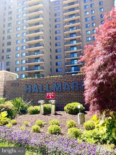 200 Pickett Street N, Unit 1114, Alexandria, VA 22304 Main Photo