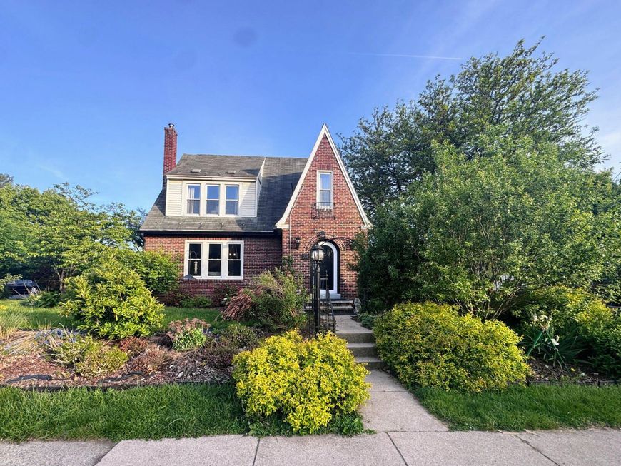 726 N Temple Boulevard, Temple, PA 19560 Main Photo