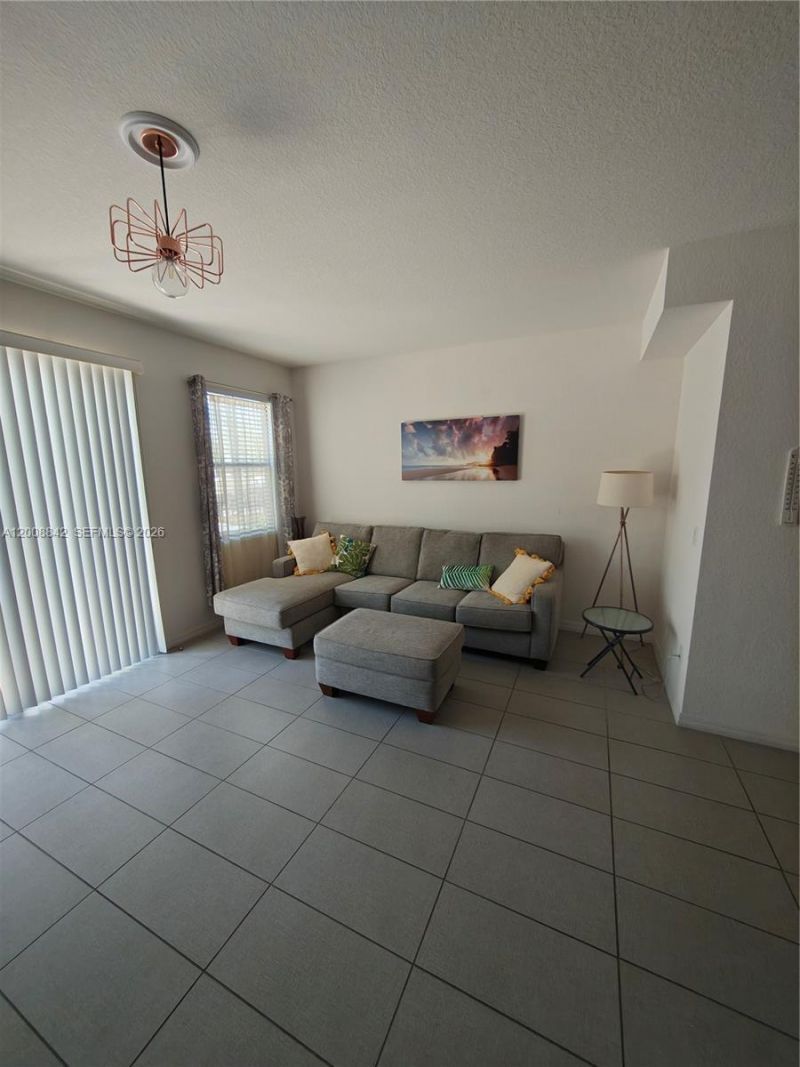 3329 NW 11th Ave , Unit 3329, Pompano Beach, FL 33064 Photo