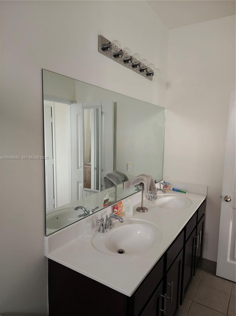 3329 NW 11th Ave , Unit 3329, Pompano Beach, FL 33064 Photo