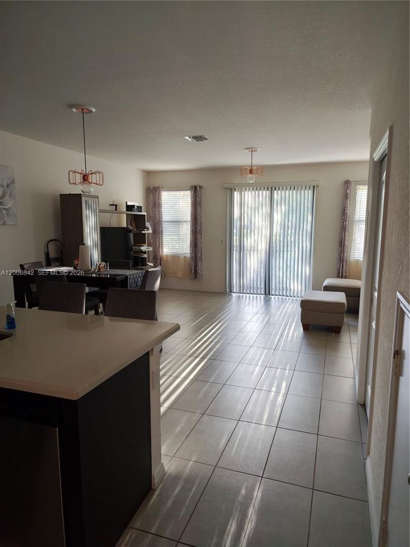 3329 NW 11th Ave , Unit 3329, Pompano Beach, FL 33064 Photo