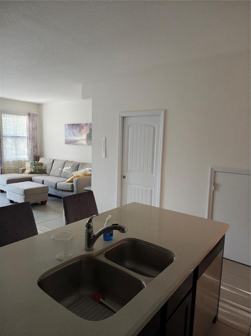 3329 NW 11th Ave , Unit 3329, Pompano Beach, FL 33064 Photo