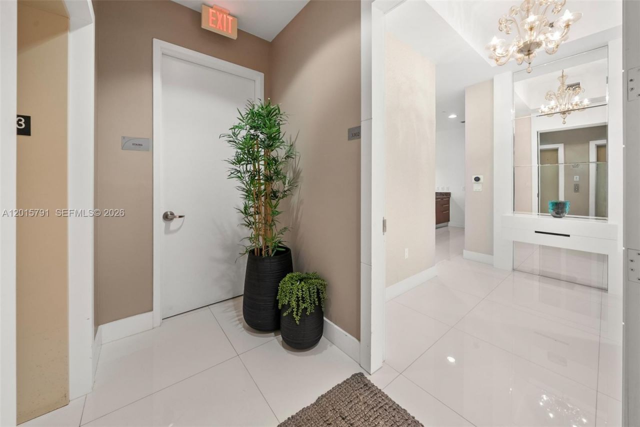 15901 Collins Ave, Unit 3302, Sunny Isles Beach, FL 33160 Photo