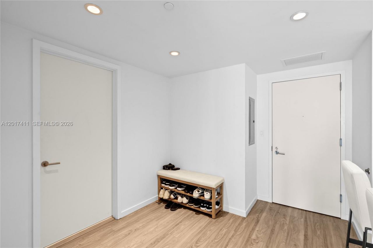 1300 S Miami Ave, Unit 1004, Miami, FL 33130 Photo