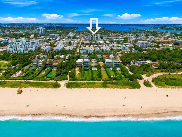 7850 Byron Ave, Unit 702, Miami Beach, FL 33141