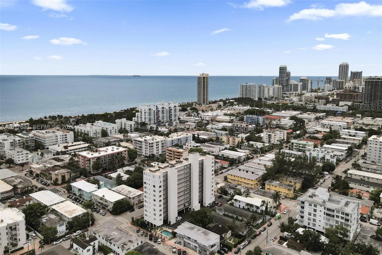 7850 Byron Ave , Unit 702, Miami Beach, FL 33141 Photo