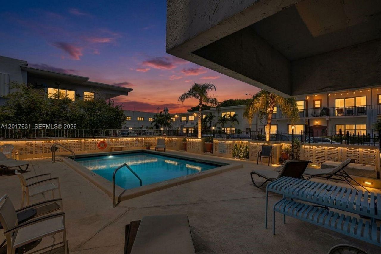 7850 Byron Ave, Unit 702, Miami Beach, FL 33141 Photo