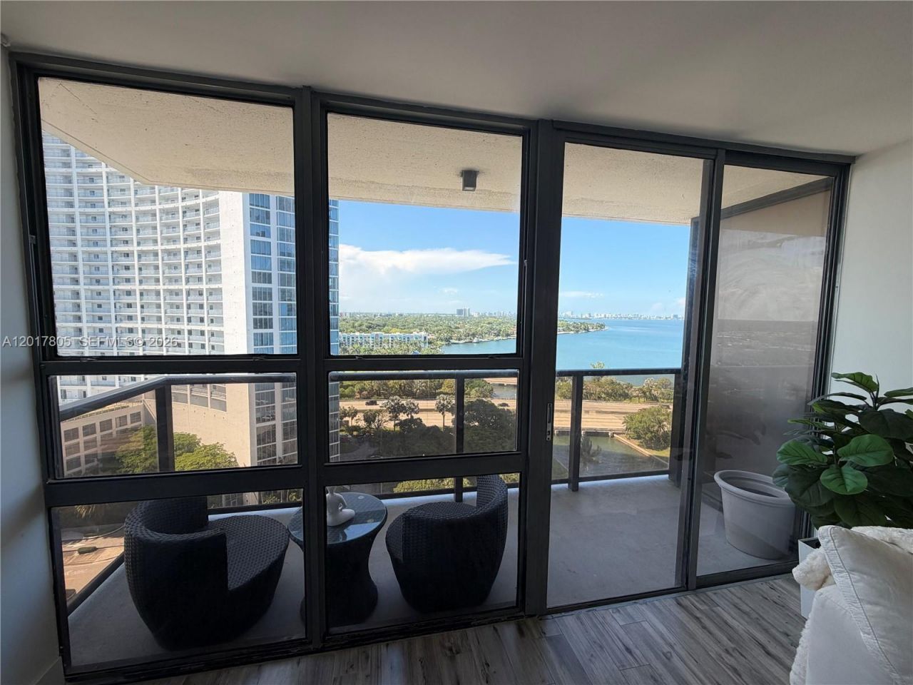 600 NE 36th St, Unit 1610, Miami, FL 33137 Photo