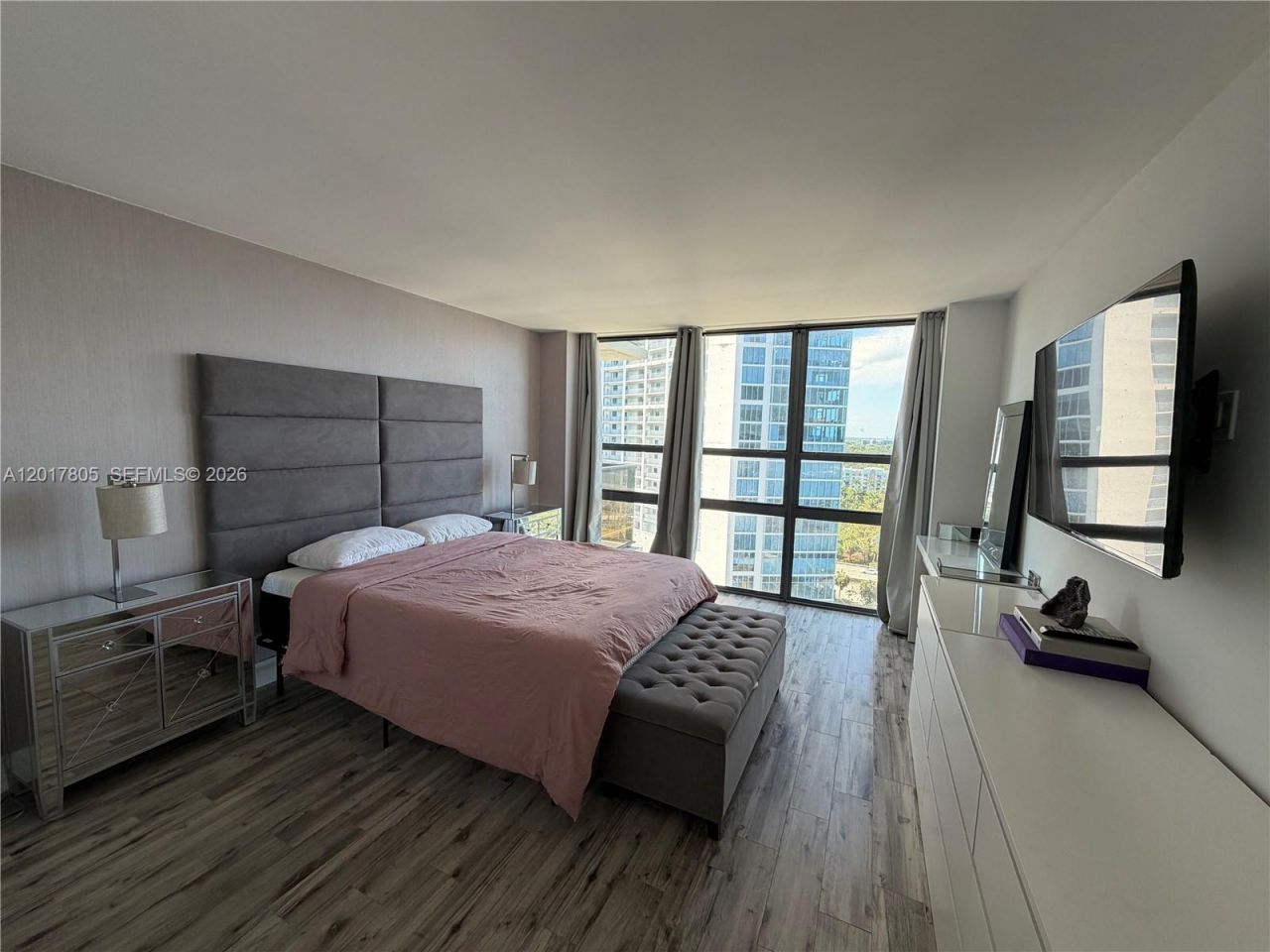 600 NE 36th St, Unit 1610, Miami, FL 33137 Photo