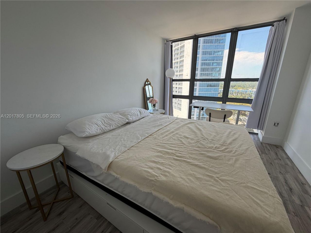 600 NE 36th St, Unit 1610, Miami, FL 33137 Photo