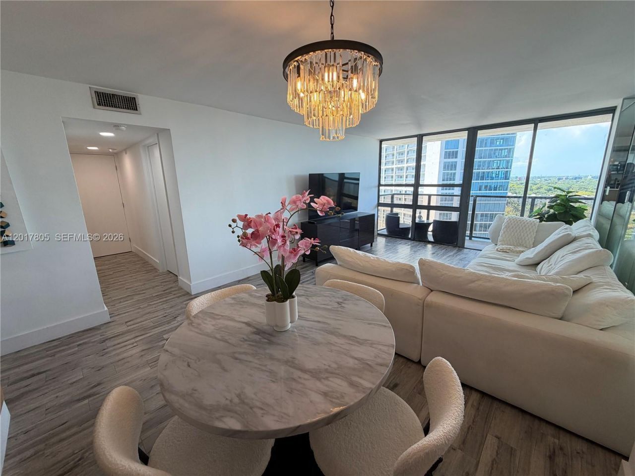 600 NE 36th St, Unit 1610, Miami, FL 33137 Photo