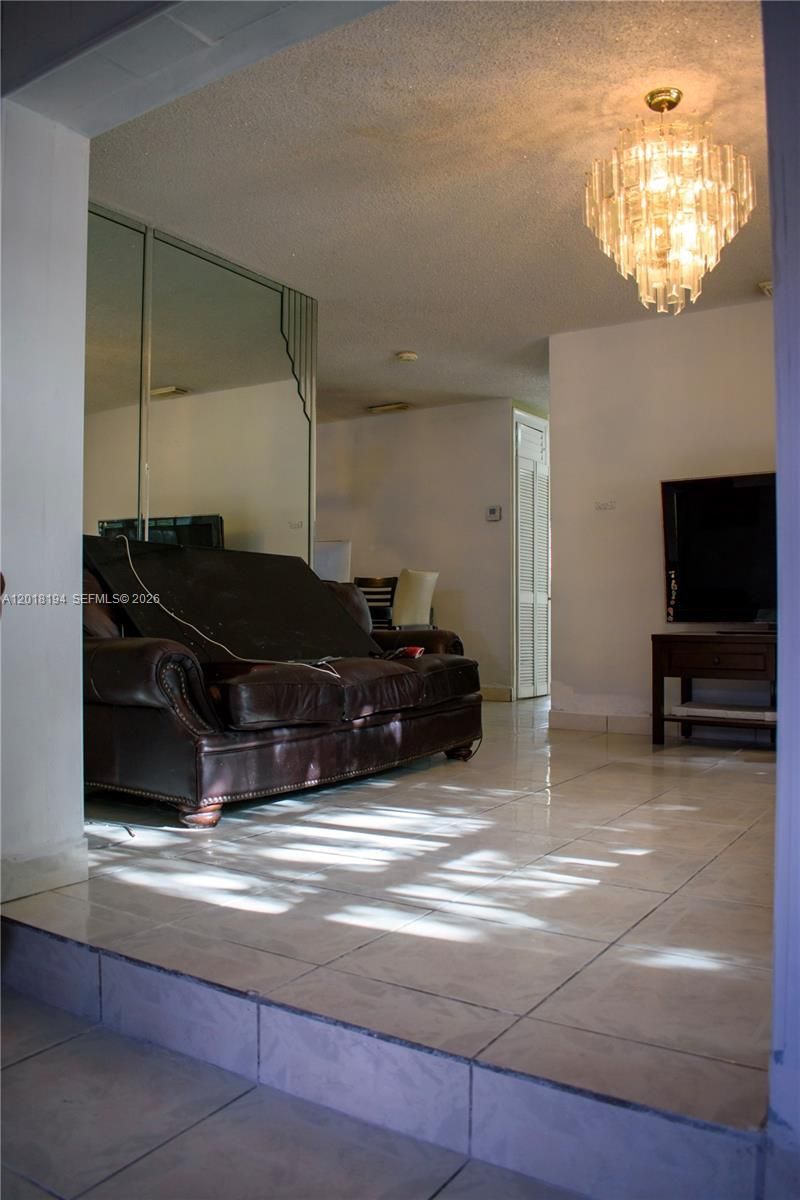 5349 W 14th Ln, Hialeah, FL 33012 Photo