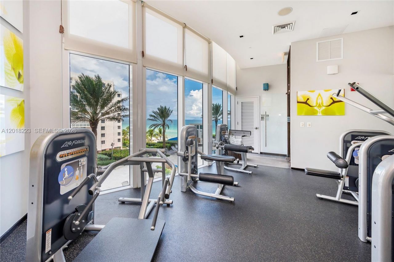 17201 Collins Ave, Unit 506, Sunny Isles Beach, FL 33160 Photo