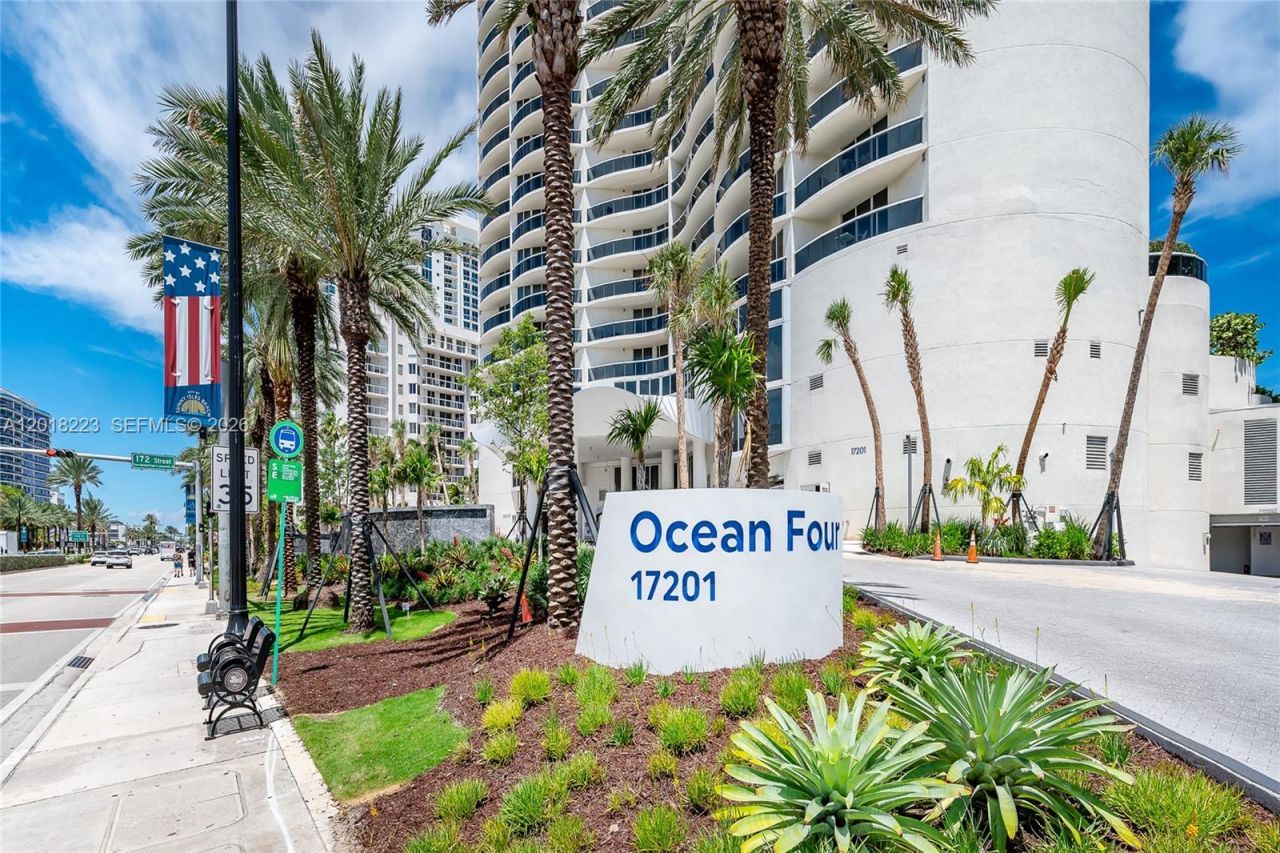 17201 Collins Ave, Unit 506, Sunny Isles Beach, FL 33160 Photo